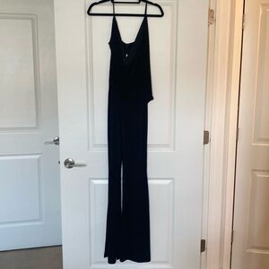 Black jumper stretchy material size large